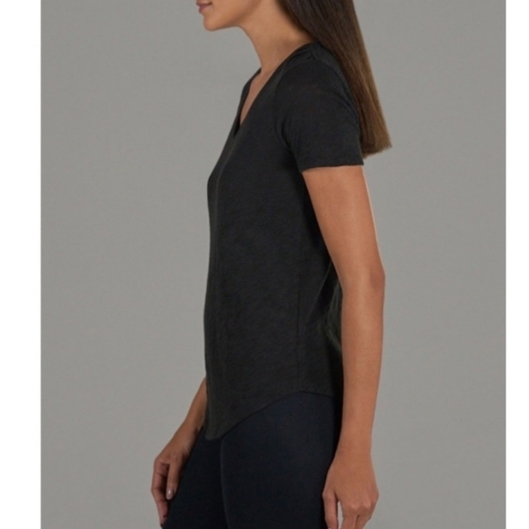 ATM V-Neck Black Soft Stretchy Closet Staple Women's Black Tee Short Sleeve M - Picture 2 of 7